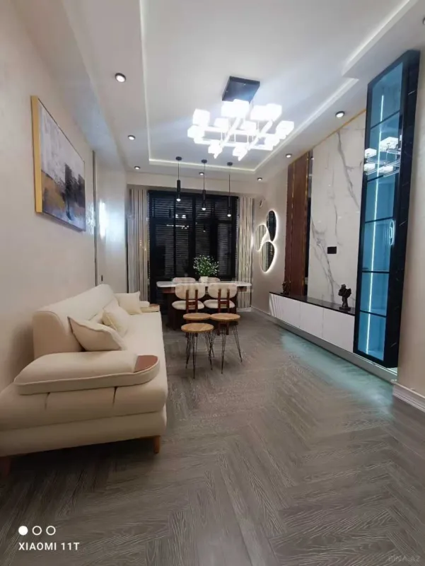 Satılır 2 otaqlı mənzil 65 m²