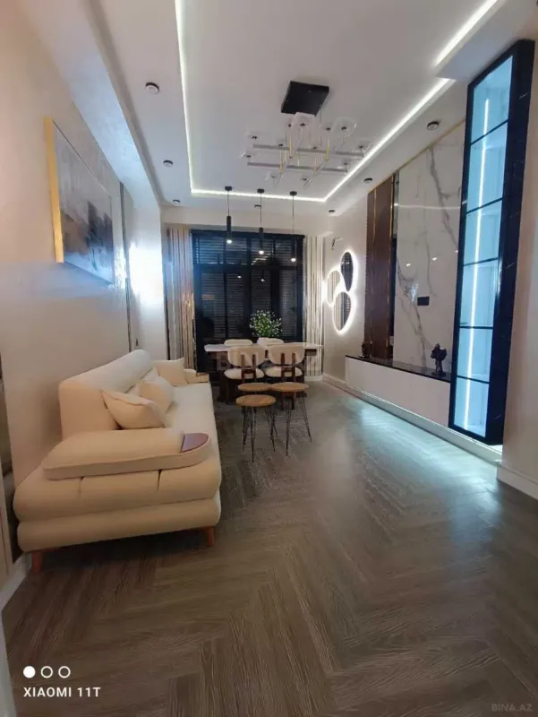Satılır 2 otaqlı mənzil 65 m²