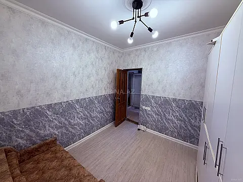 Satılır 1 otaqlı mənzil 18 m²