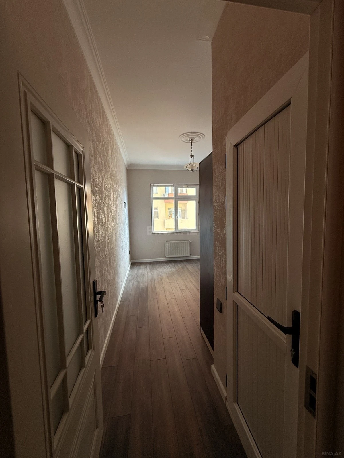 Satılır 3 otaqlı mənzil 120 m²