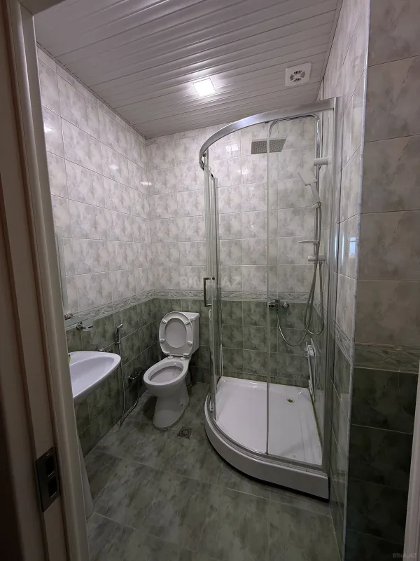 Satılır 3 otaqlı mənzil 120 m²
