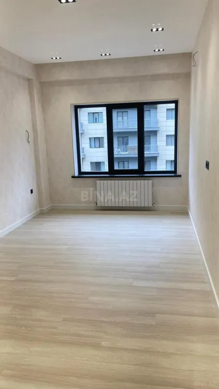 Kirayə verilir 4 otaqlı ofis 135 m²