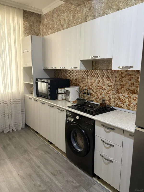Satılır 2 otaqlı mənzil 68 m²