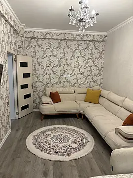 Satılır 2 otaqlı mənzil 68 m²