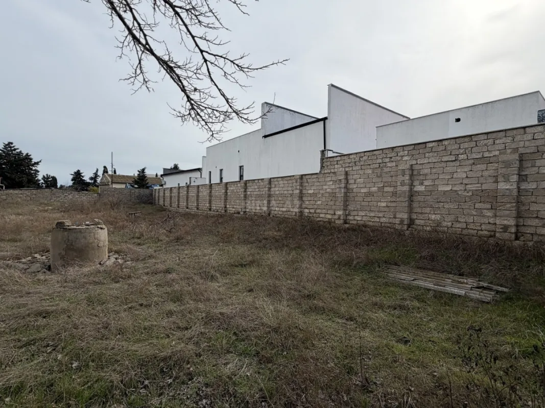 Satılır torpaq sahəsi 12 m²