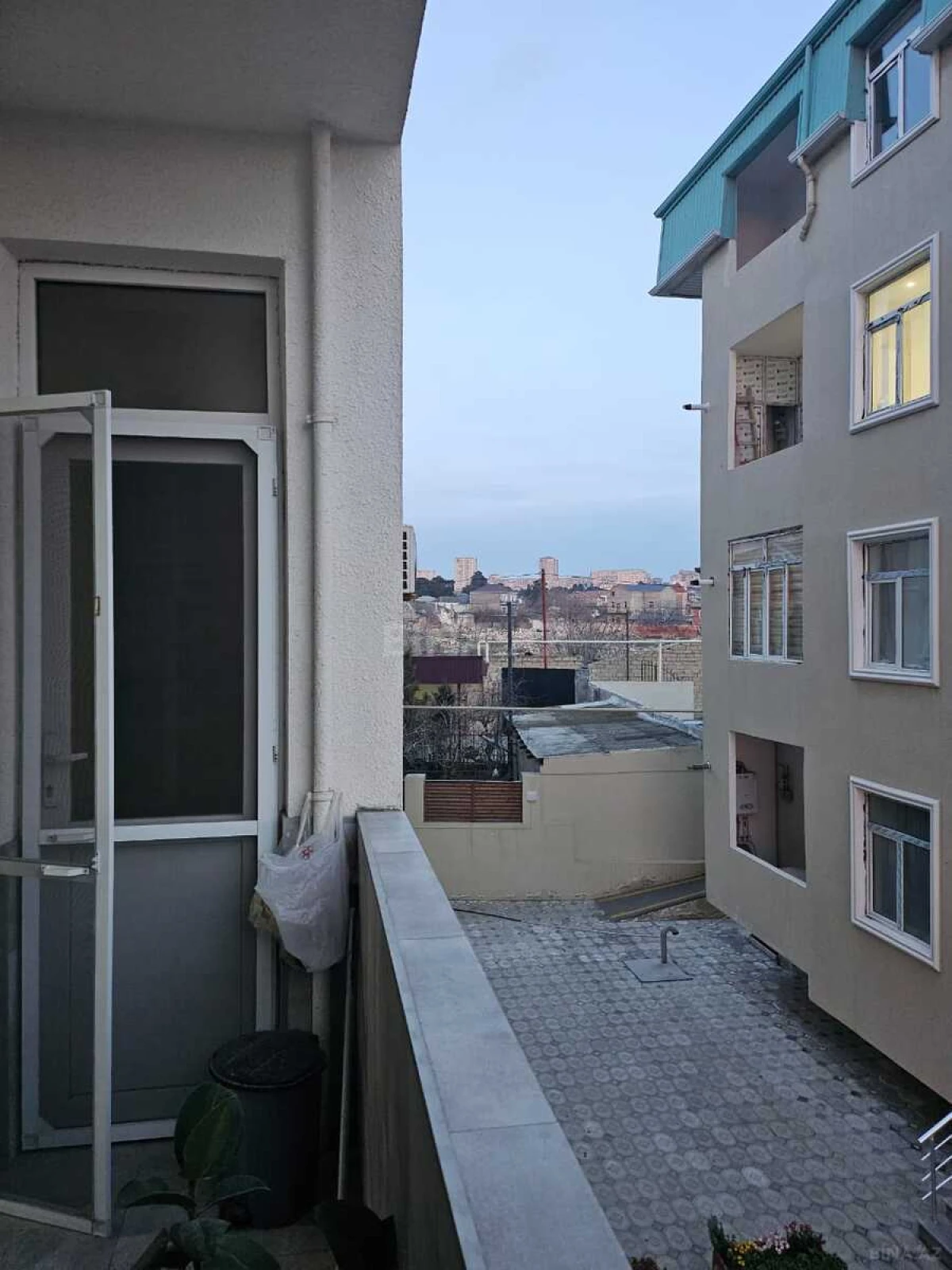 Satılır 2 otaqlı mənzil 50 m²