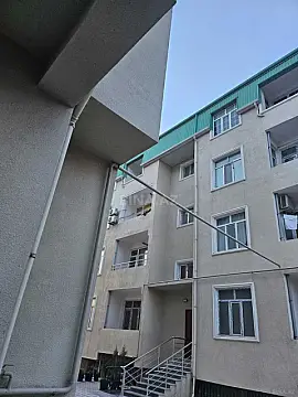Satılır 2 otaqlı mənzil 50 m²