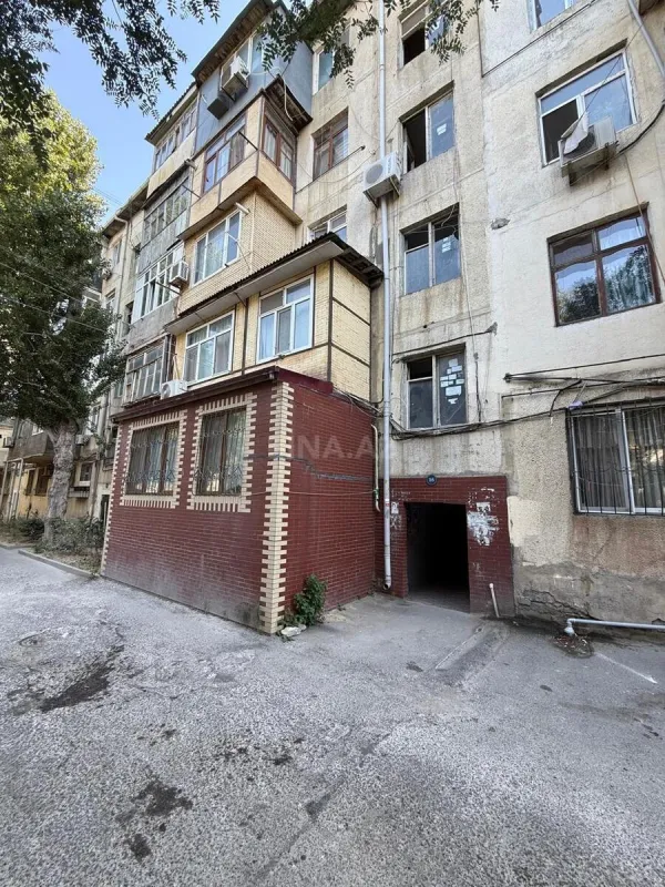 Satılır 3 otaqlı mənzil 75 m²