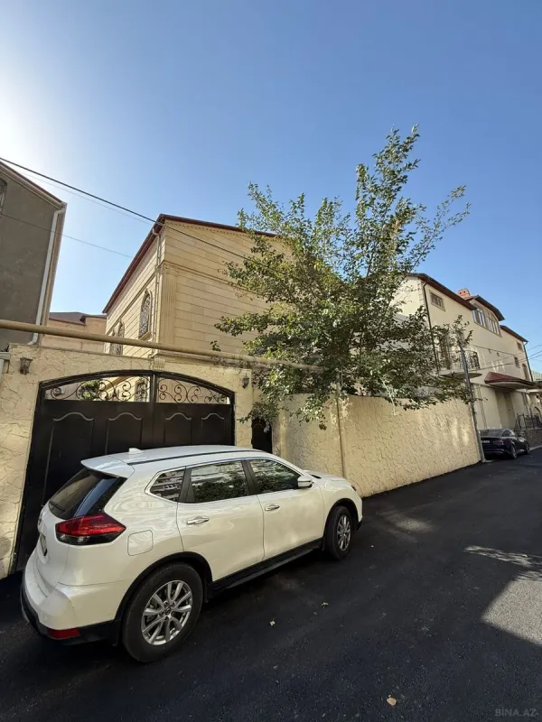 Kirayə verilir 6 otaqlı həyət evi 480 m²
