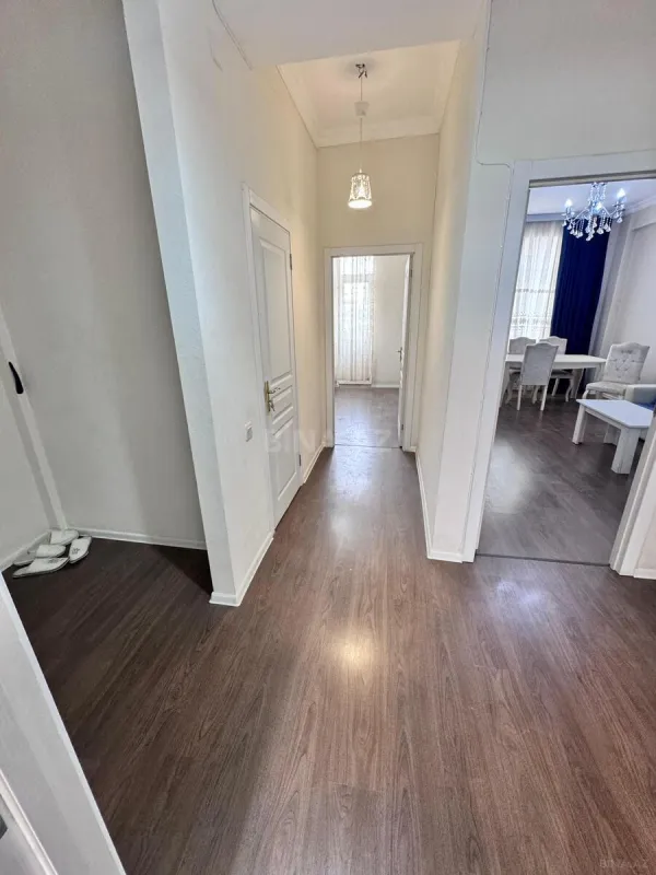 Satılır 3 otaqlı mənzil 83 m²