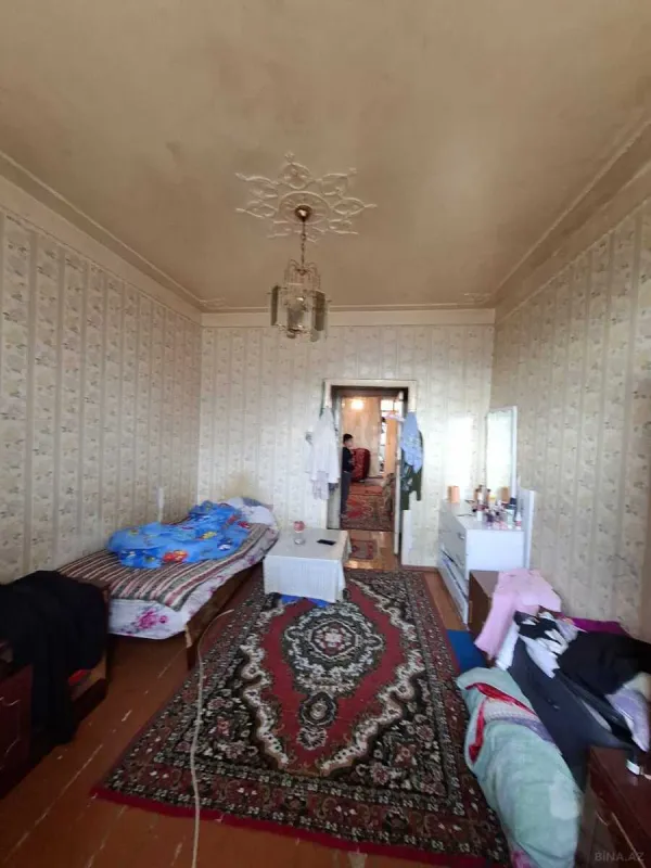 Satılır 2 otaqlı mənzil 58 m²