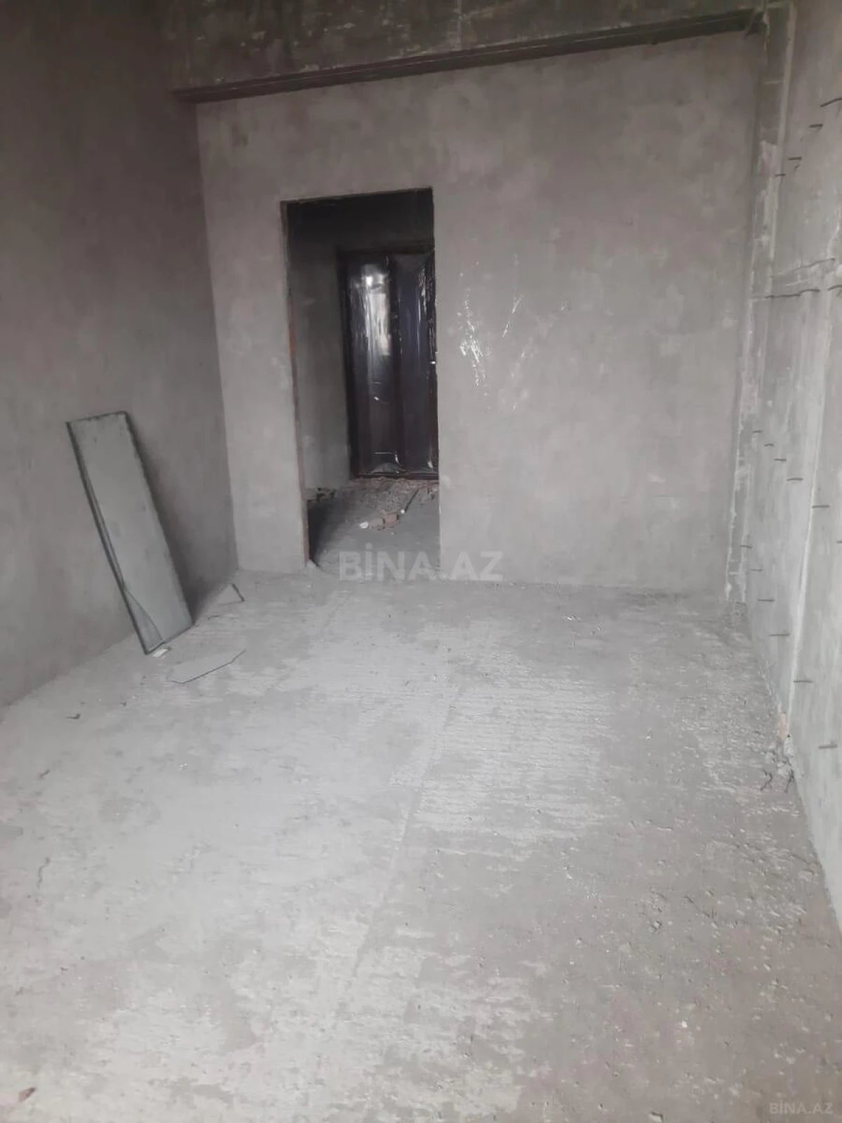 Satılır 1 otaqlı mənzil 60 m²