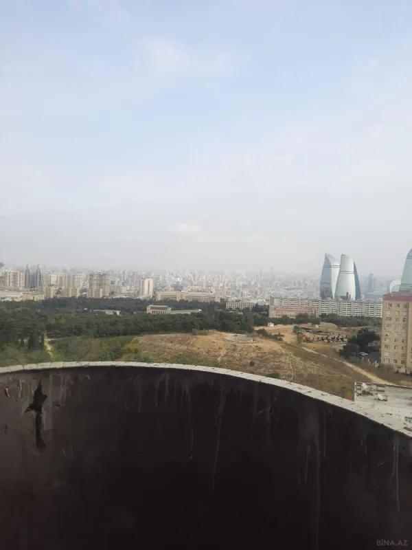 Satılır 1 otaqlı mənzil 60 m²