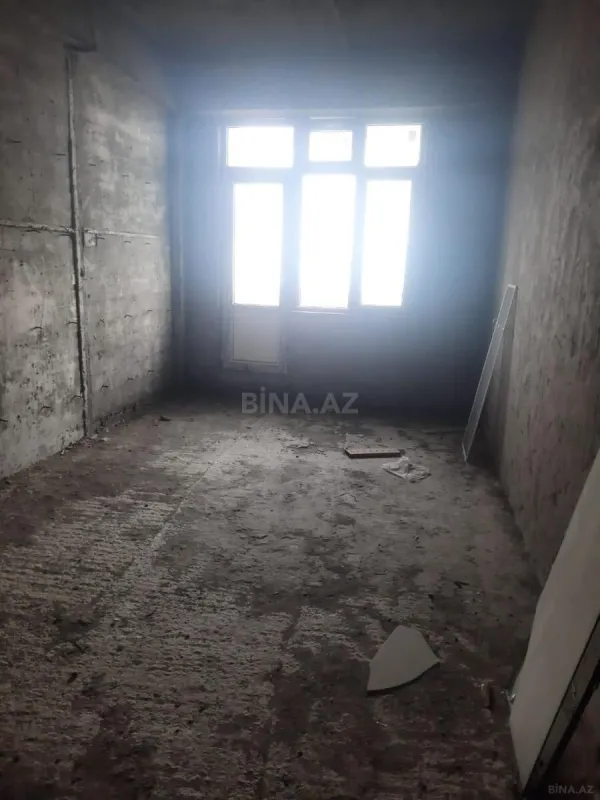 Satılır 1 otaqlı mənzil 60 m²