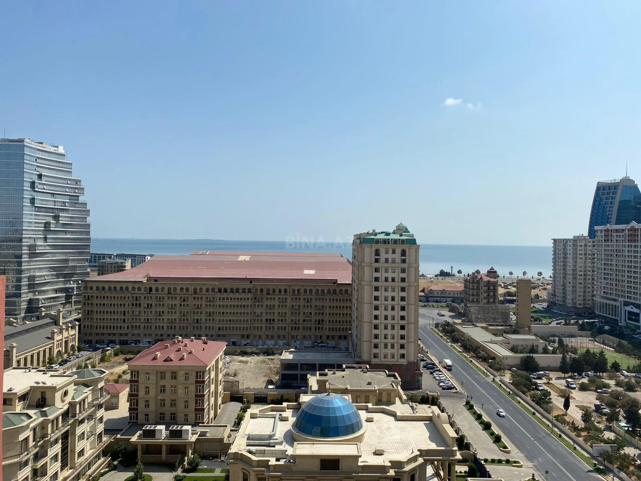 Satılır 2 otaqlı mənzil 125 m²