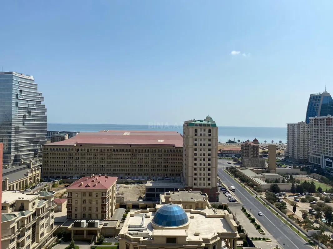 Satılır 2 otaqlı mənzil 125 m²