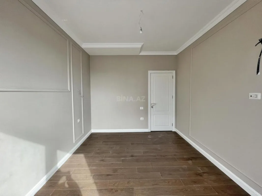 Satılır 3 otaqlı mənzil 92 m²