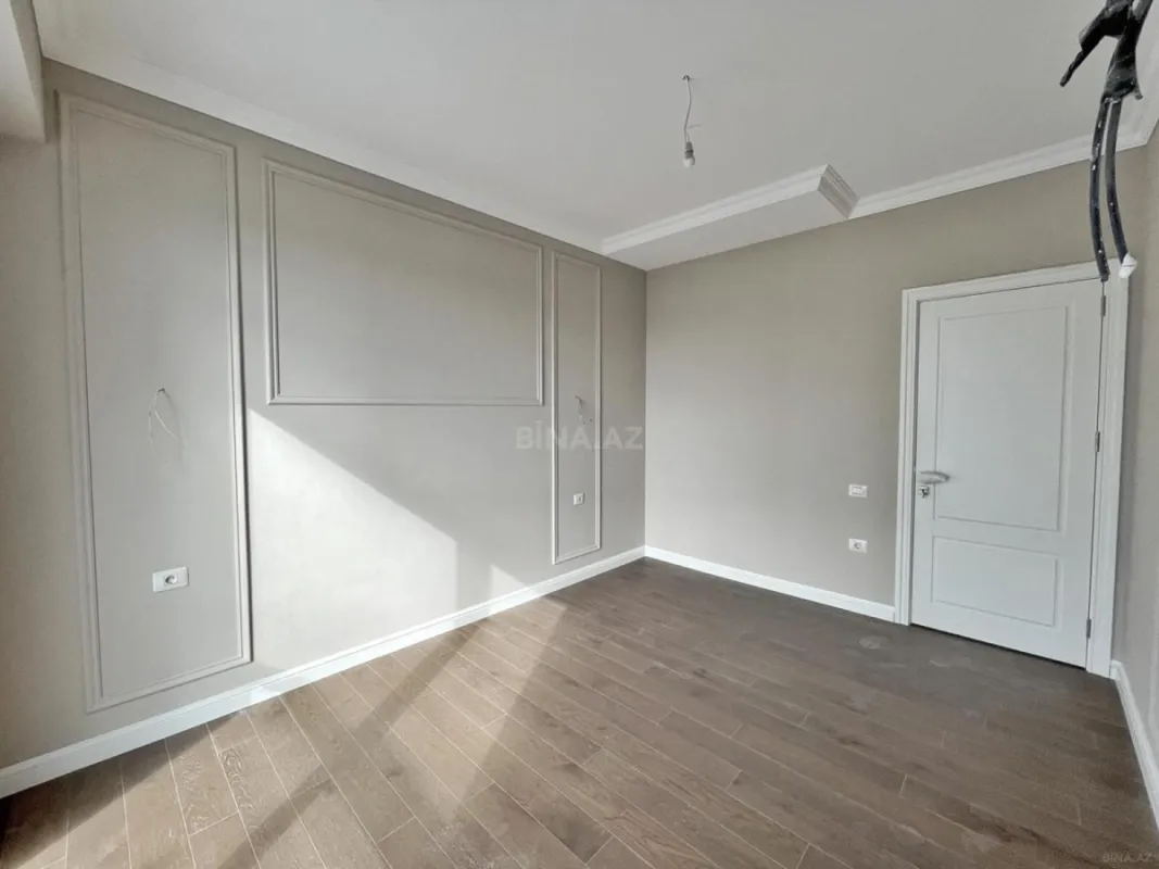 Satılır 3 otaqlı mənzil 92 m²