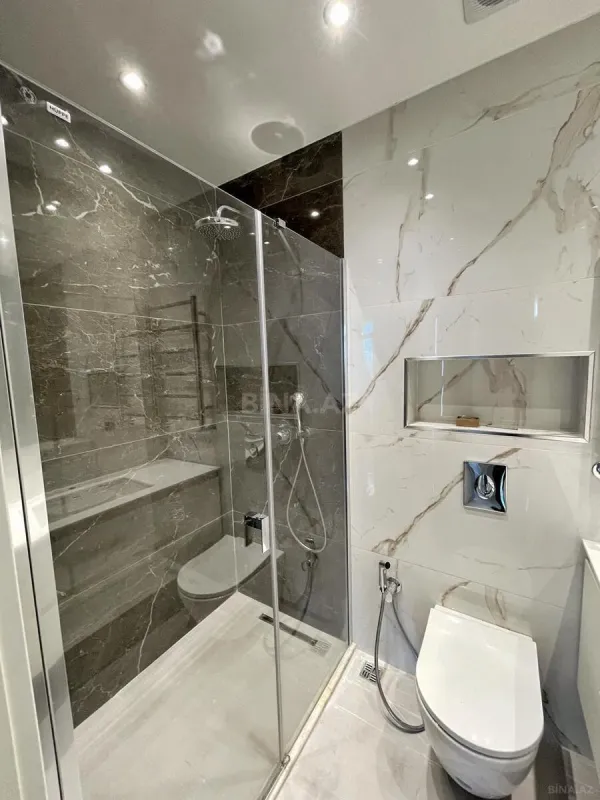 Satılır 3 otaqlı mənzil 92 m²