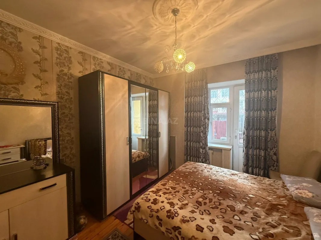 Satılır 2 otaqlı mənzil 55 m²