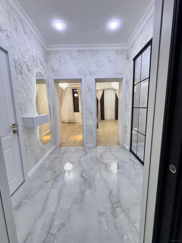 Satılır 2 otaqlı mənzil 56 m²