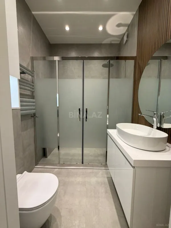 Satılır 2 otaqlı mənzil 77 m²