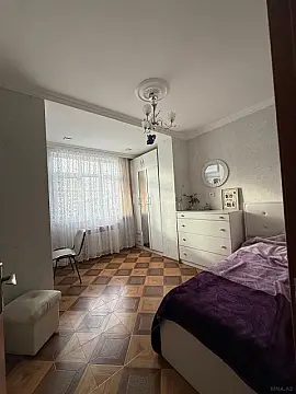 Satılır 4 otaqlı mənzil 80 m²