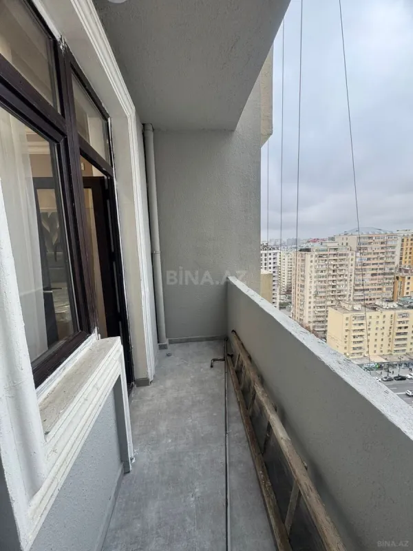 Kirayə verilir 2 otaqlı mənzil 67 m²