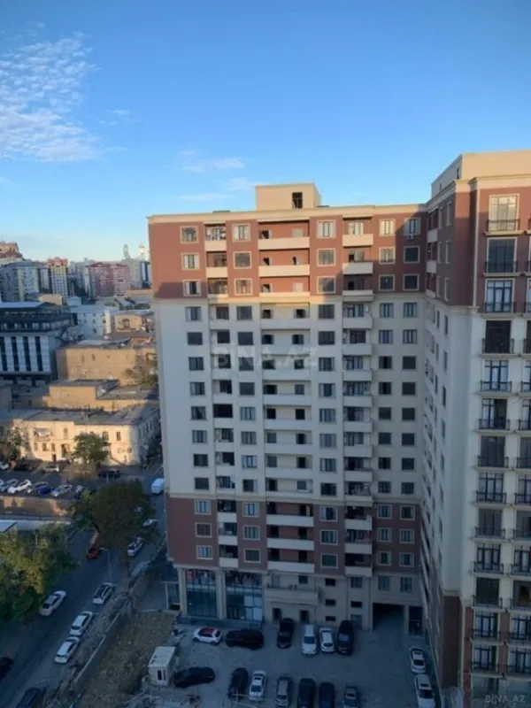Satılır 2 otaqlı mənzil 62 m²
