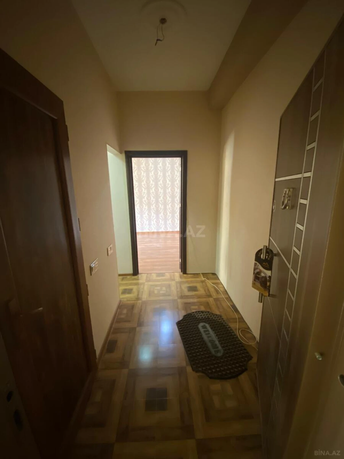 Satılır 2 otaqlı mənzil 43 m²