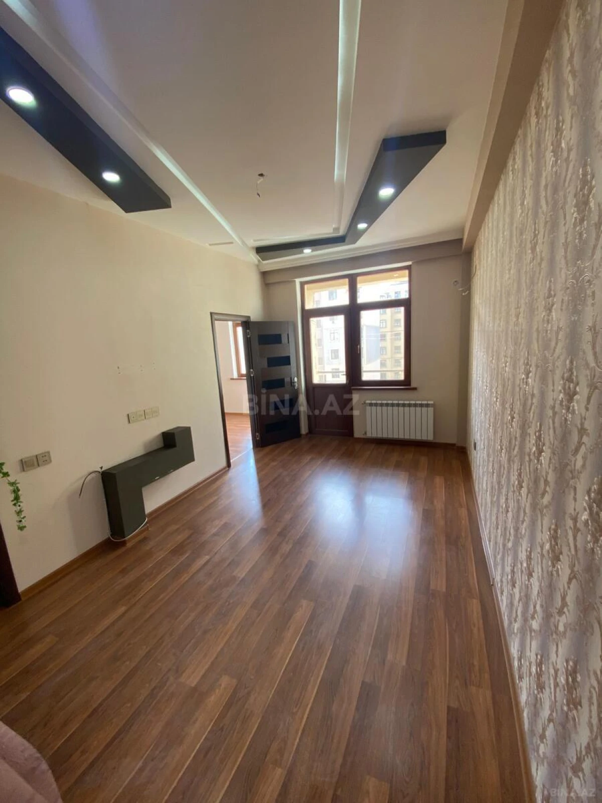 Satılır 2 otaqlı mənzil 43 m²
