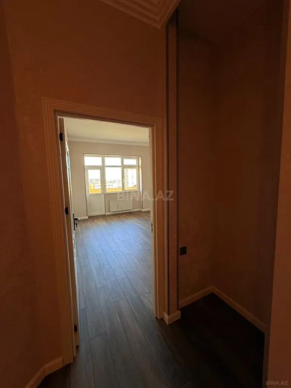 Satılır 3 otaqlı mənzil 120 m²