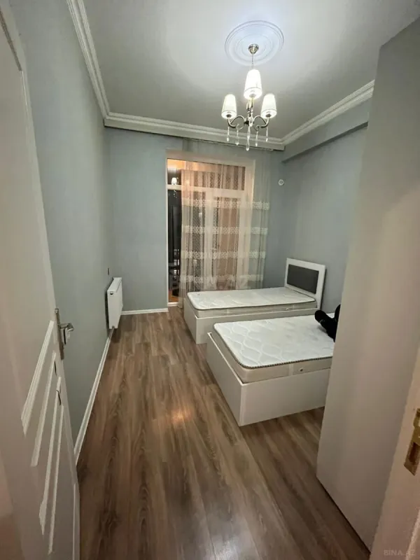Kirayə verilir 3 otaqlı mənzil 100 m²