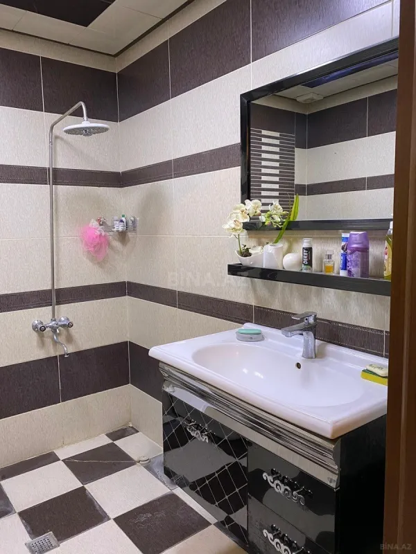 Kirayə verilir 3 otaqlı mənzil 85 m²