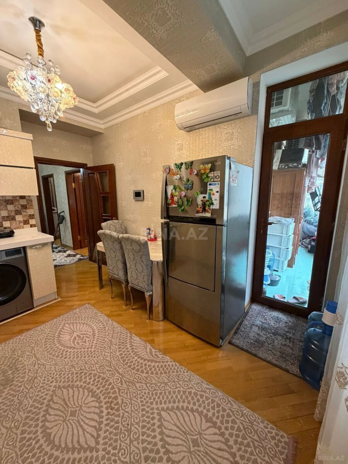 Satılır 2 otaqlı mənzil 97 m²