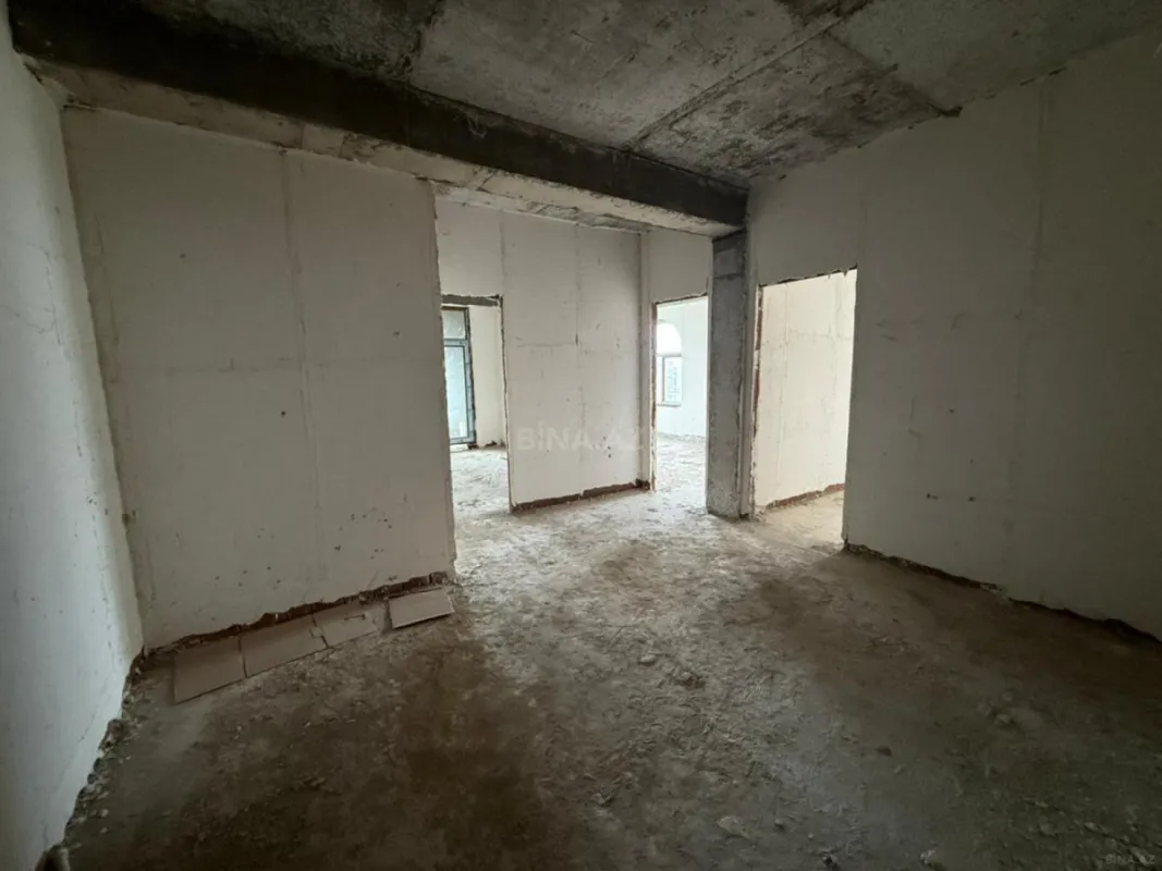 Satılır 3 otaqlı mənzil 115 m²