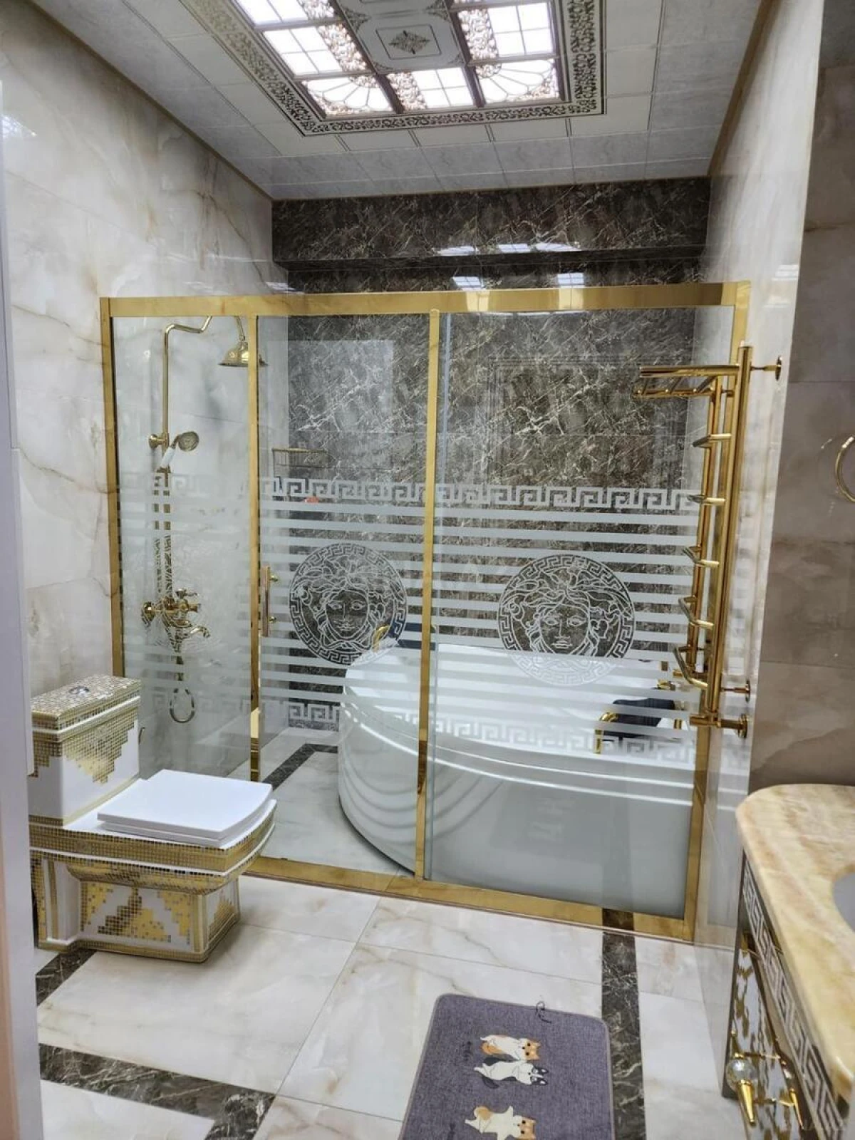 Satılır 3 otaqlı mənzil 105 m²