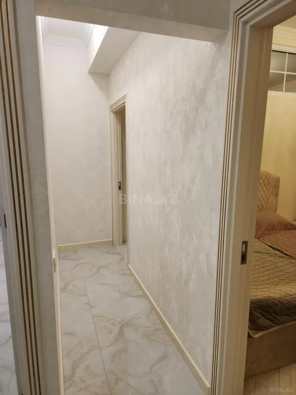 Satılır 3 otaqlı mənzil 105 m²
