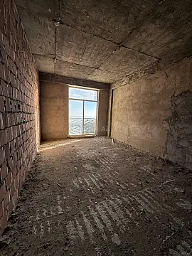 Satılır 3 otaqlı mənzil 145 m²