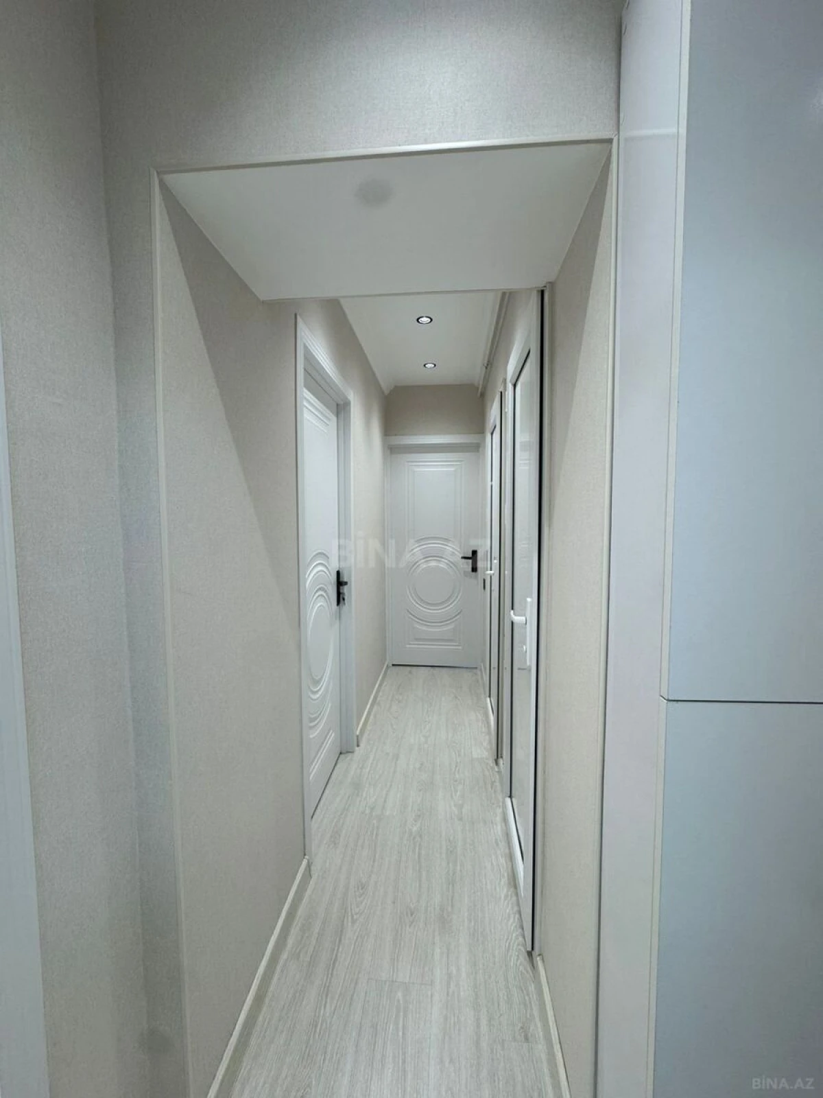 Satılır 3 otaqlı mənzil 70 m²