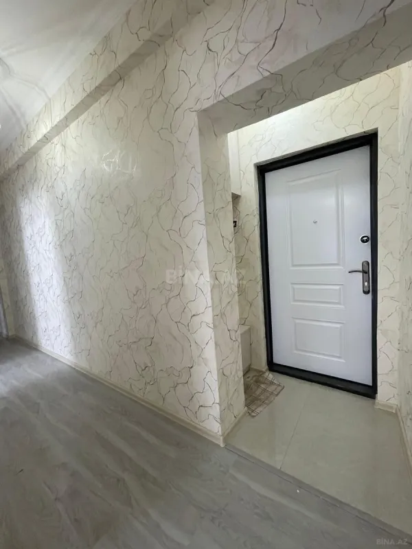 Satılır 2 otaqlı mənzil 72 m²
