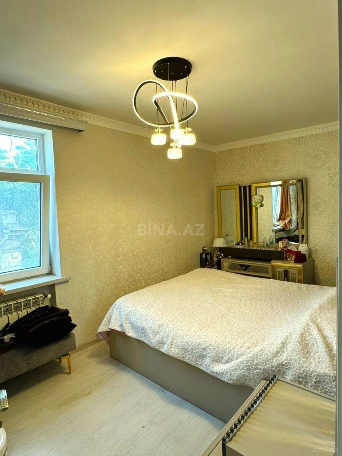 Kirayə verilir 2 otaqlı mənzil 60 m²