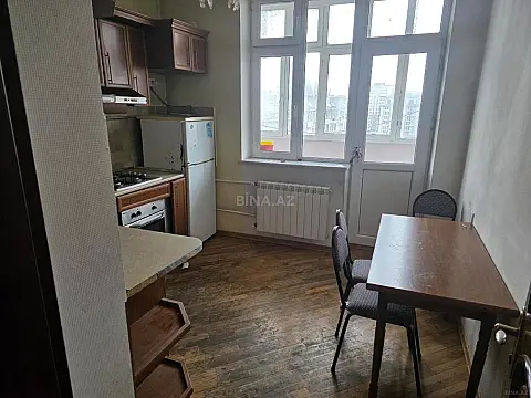 Kirayə verilir 2 otaqlı mənzil 98 m²
