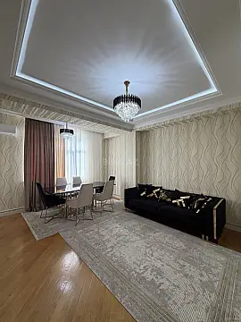 Satılır 2 otaqlı mənzil 76 m² — Bakı 2 otaq 76.00 m²