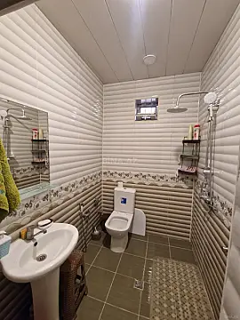 Satılır 4 otaqlı həyət evi 122 m²