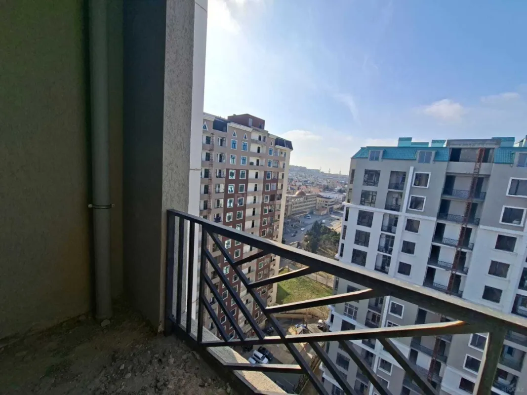 Satılır 3 otaqlı mənzil 96 m²