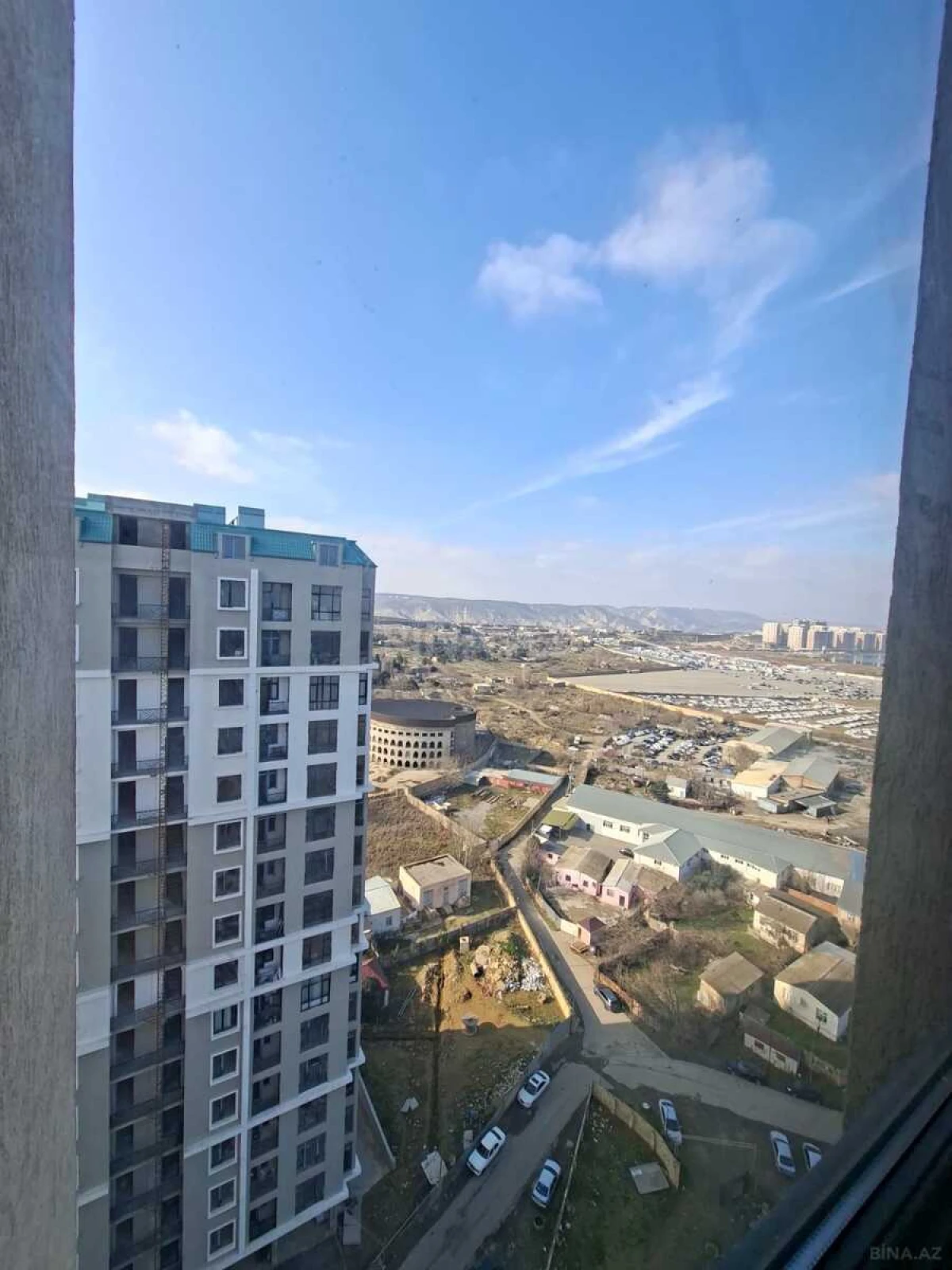 Satılır 3 otaqlı mənzil 96 m²