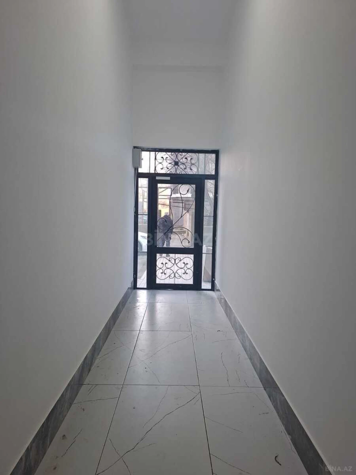 Satılır 3 otaqlı mənzil 96 m²