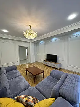 Kirayə verilir 3 otaqlı mənzil 130 m²