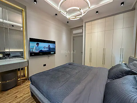 Kirayə verilir 2 otaqlı mənzil 65 m²